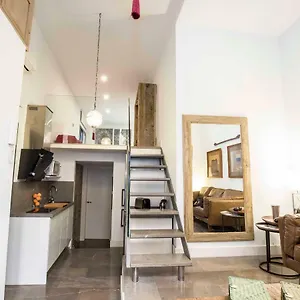  Apartment Centrico Picasso Spain